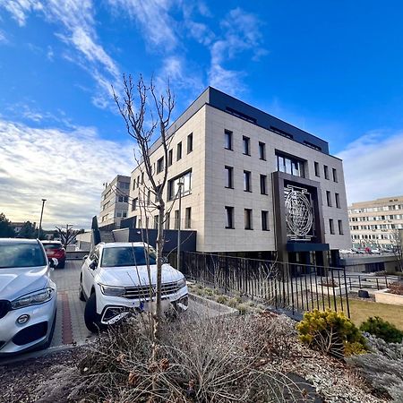 Raj Zdravia Hotel Bratislava Exterior photo