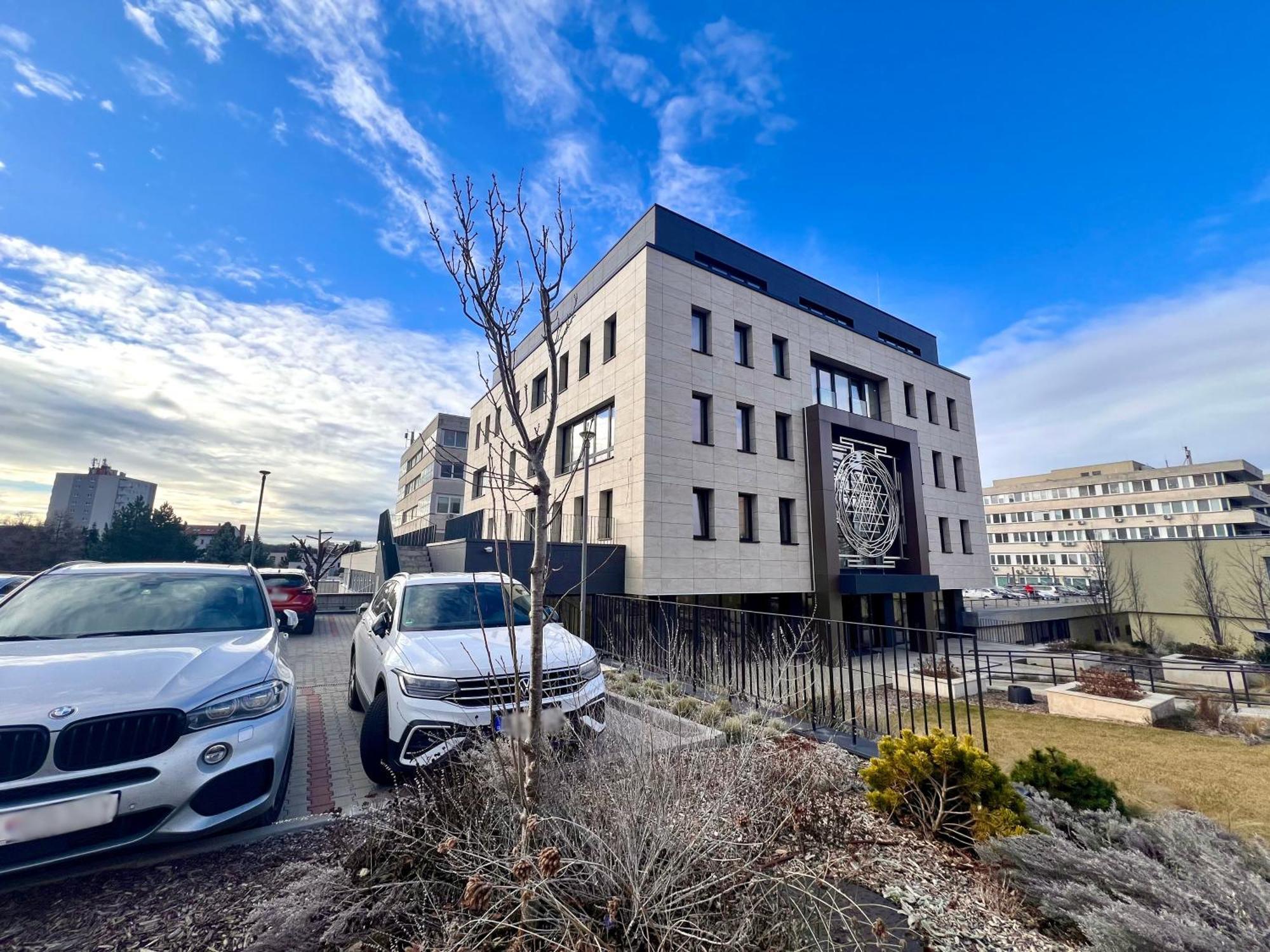 Raj Zdravia Hotel Bratislava Exterior photo